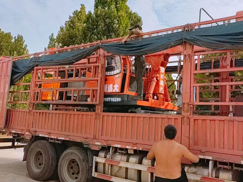 海东公路护栏打桩机夏季如何工作